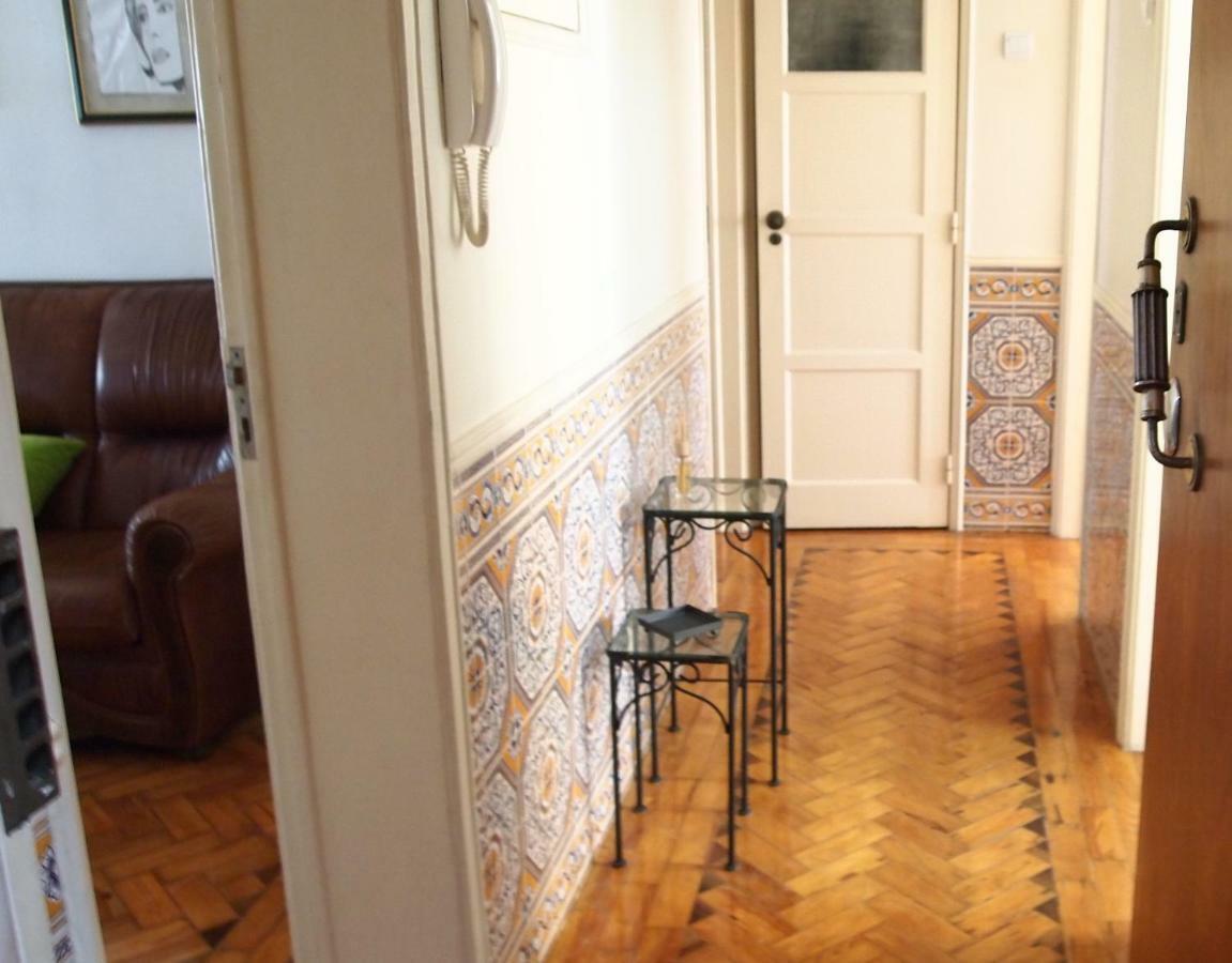 Sabrosa'S Flat Apartment ลิสบอน ภายนอก รูปภาพ